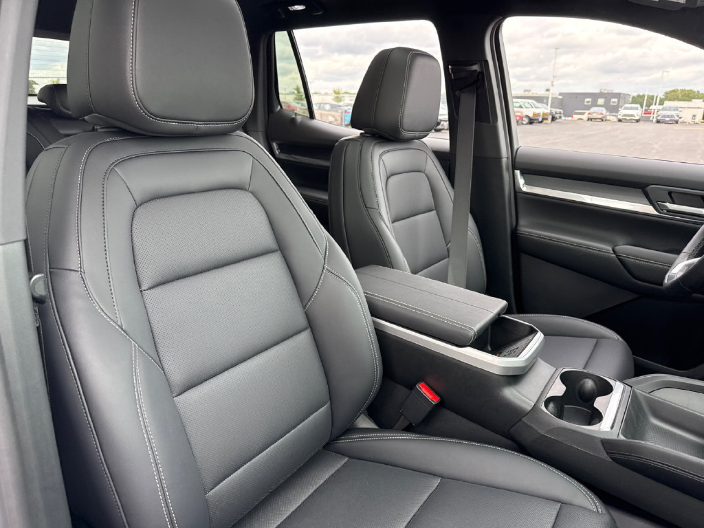 New 2027 GMC Terrain Elevation w/ Elevation Premium Package AWD/4WD image 39