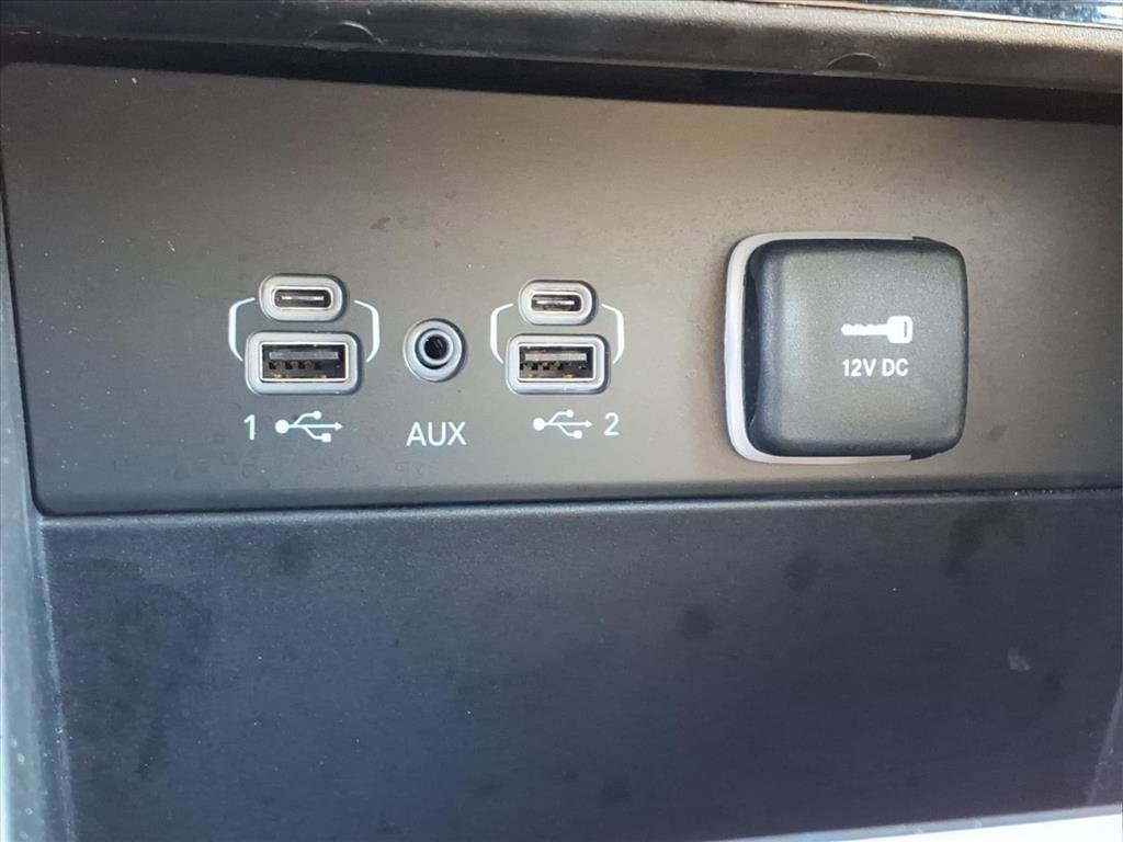 Used 2023 Jeep Grand Cherokee Limited AWD/4WD image 24