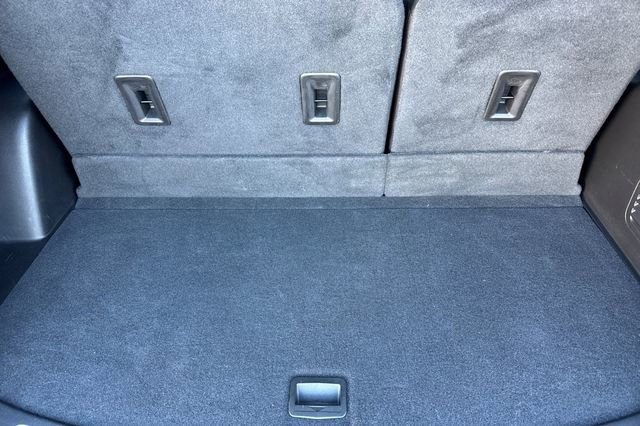 Used 2019 Buick Enclave Avenir w/ Avenir Technology Package image 17