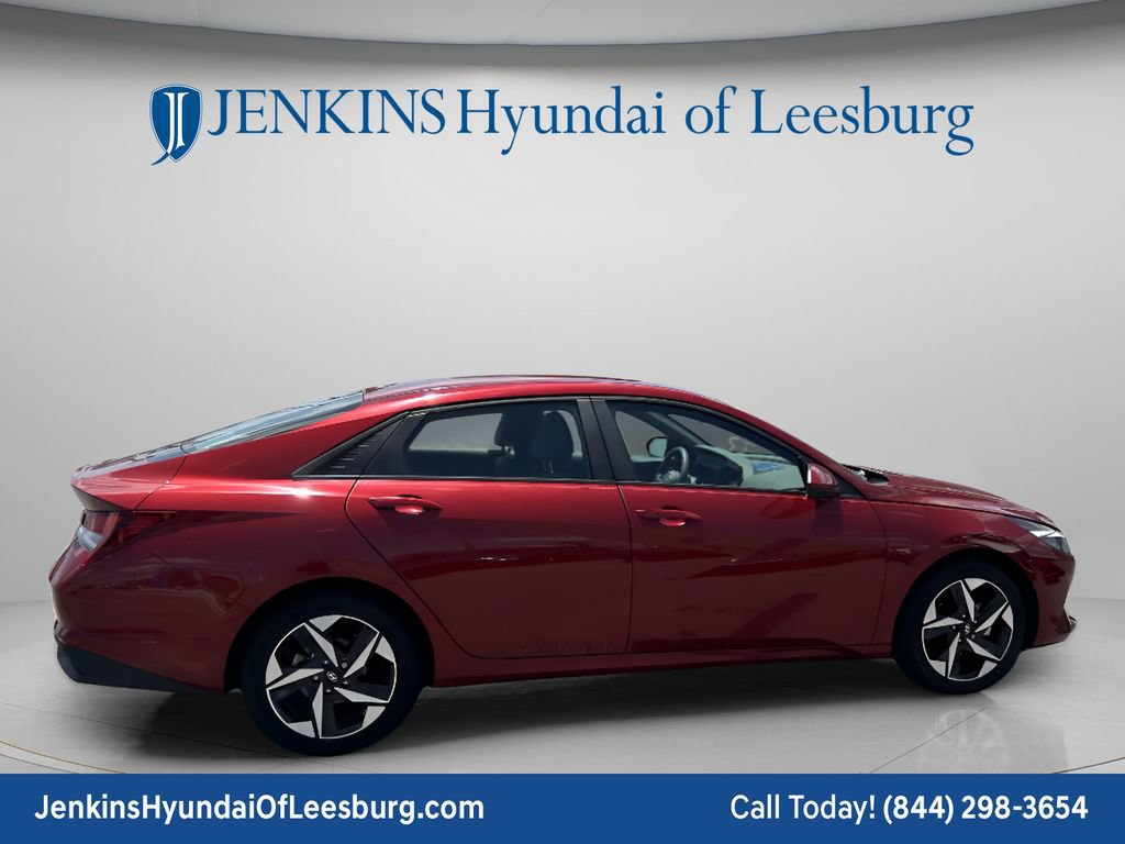 Certified 2023 Hyundai Elantra SEL w/ Convenience Package FWD image 5