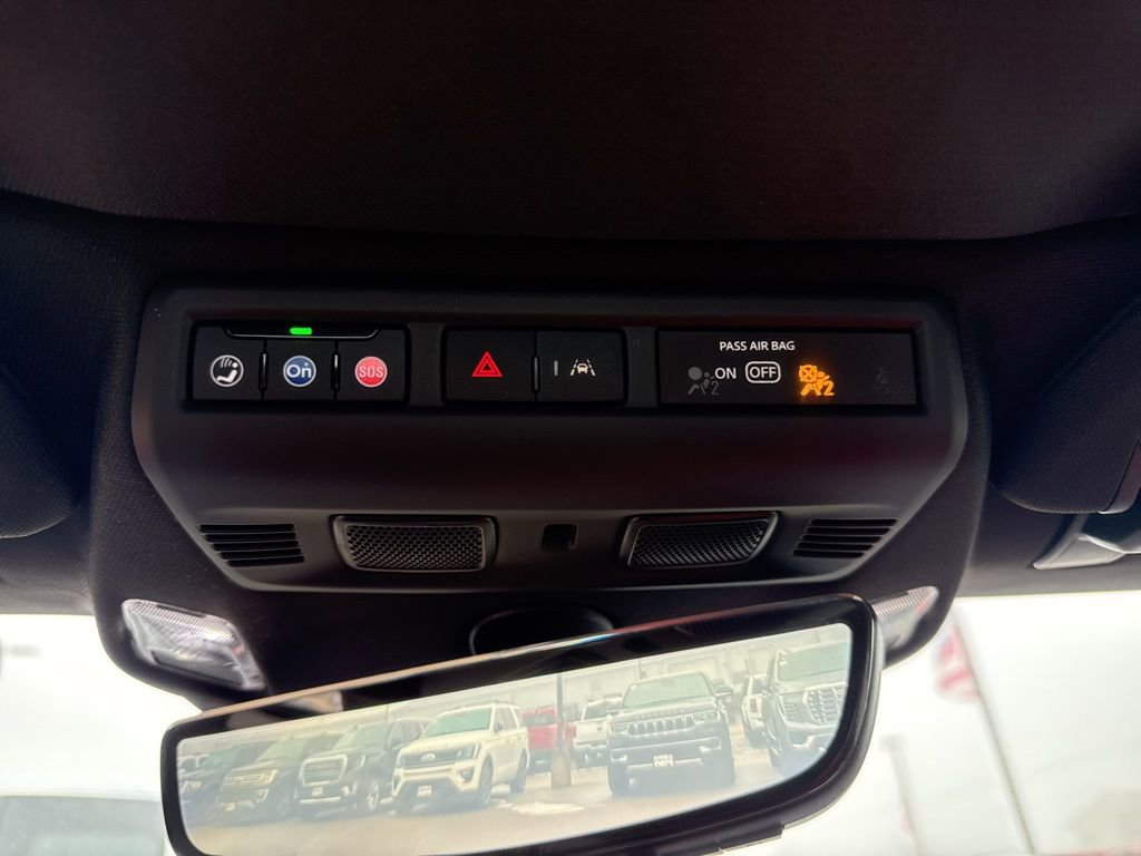 Used 2024 Chevrolet Corvette Stingray Preferred Conv w/ Battery Protection Package image 27