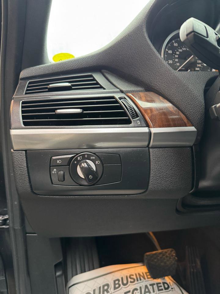 Used 2010 BMW X6 xDrive50i image 8