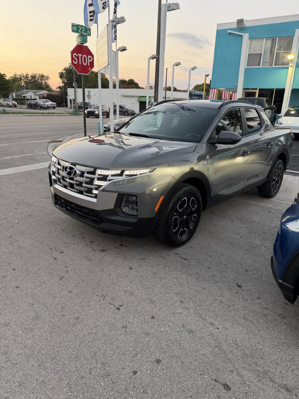 Used 2024 Hyundai Santa Cruz SEL w/ Activity Package AWD/4WD image 9