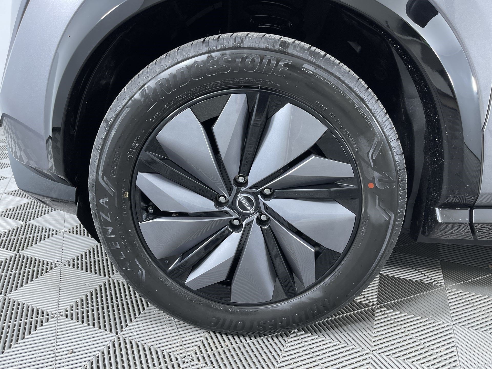 Certified 2024 Nissan Ariya AWD image 26