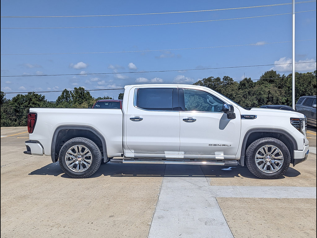 Certified 2024 GMC Sierra 1500 Denali w/ Technology Package AWD/4WD image 6
