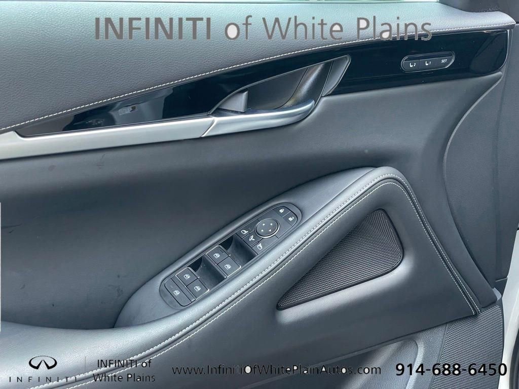 Used 2023 INFINITI QX60 Luxe w/ Cargo Package AWD/4WD image 11