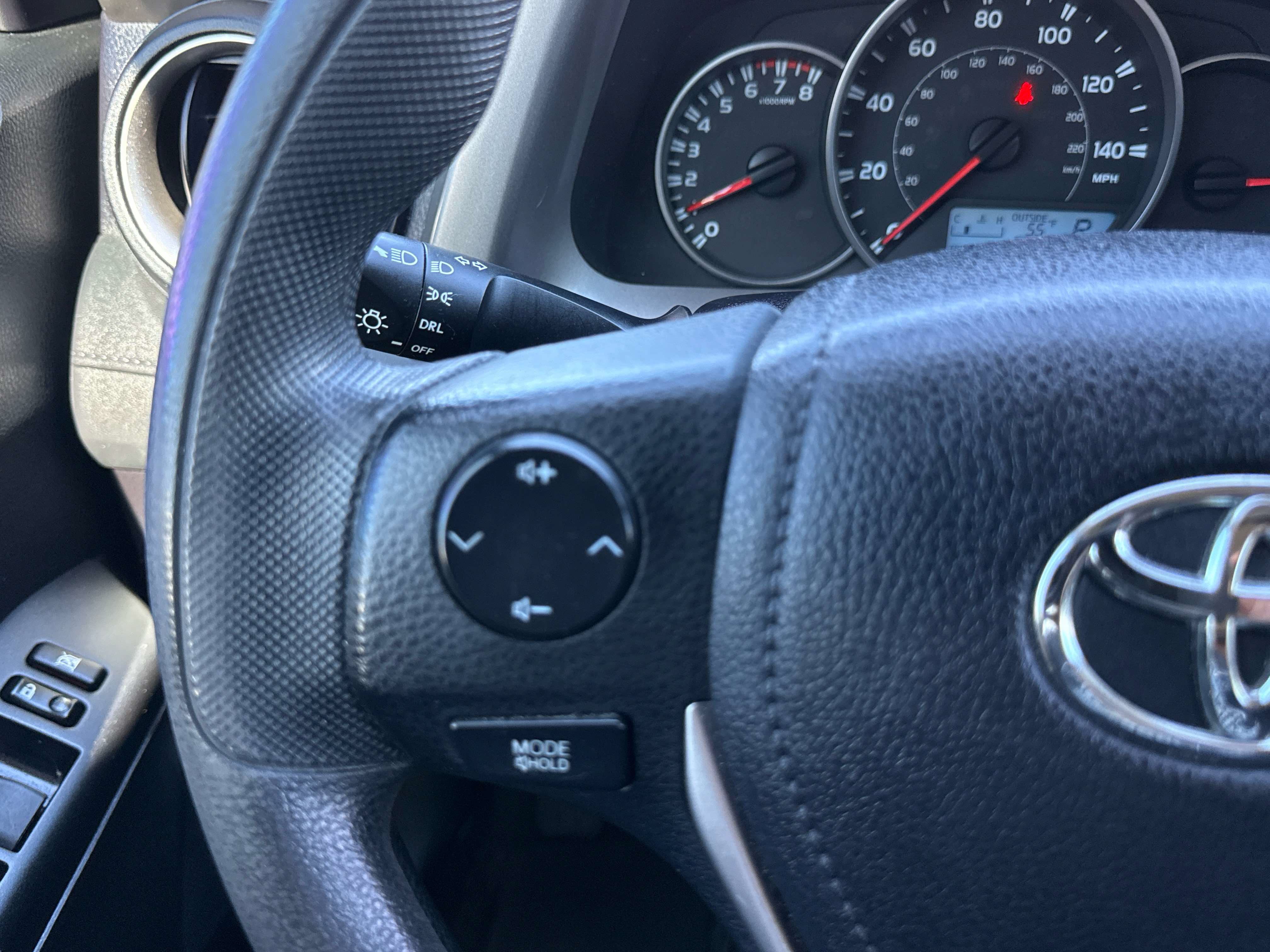 Used 2016 Toyota RAV4 LE FWD image 24