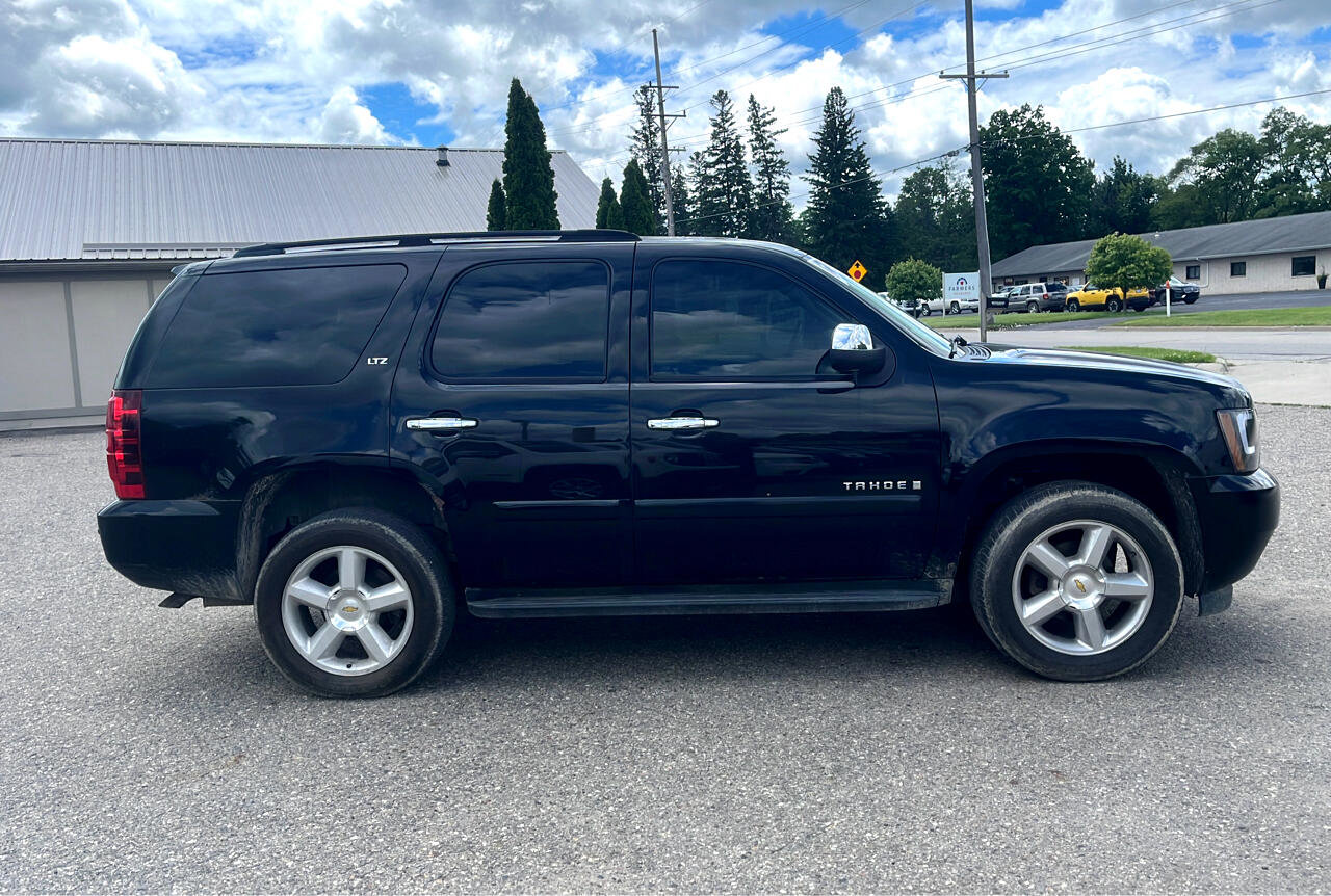 Used 2007 Chevrolet Tahoe LTZ w/ LTZ Preferred Equipment Group image 5