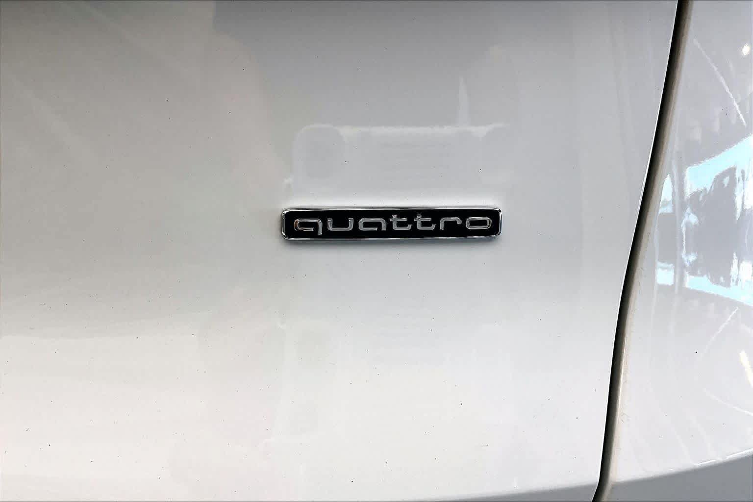 Used 2025 Audi Q5 Premium AWD/4WD image 10