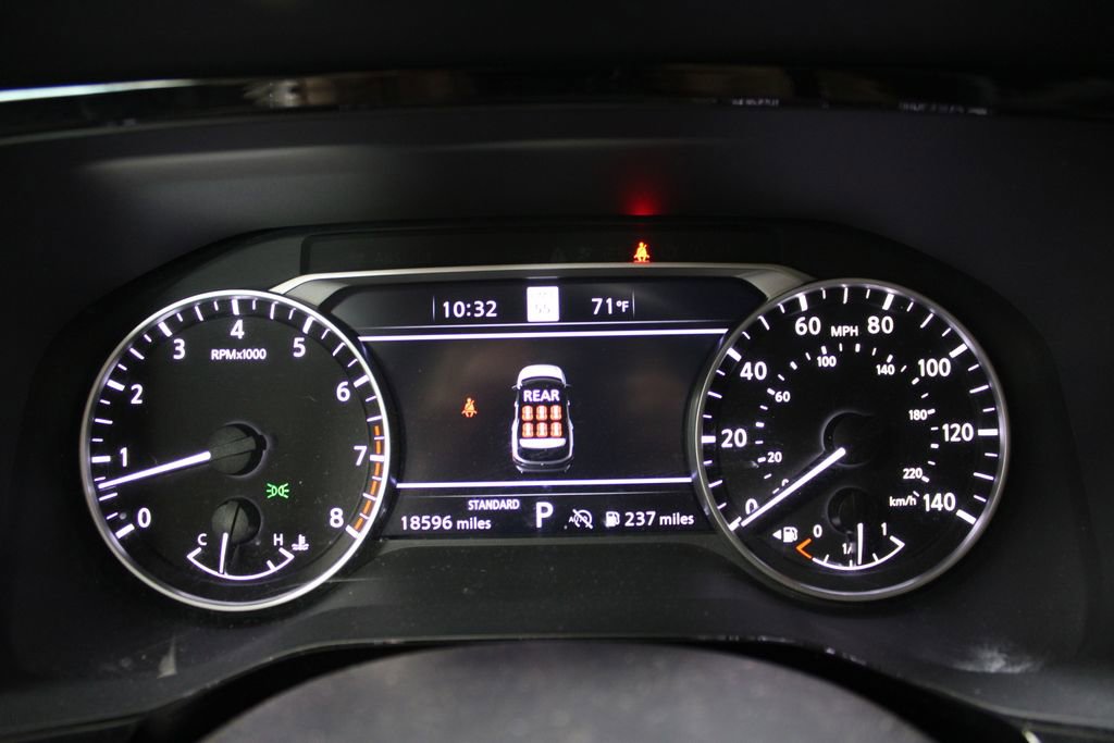 Used 2025 Nissan Pathfinder SL image 23