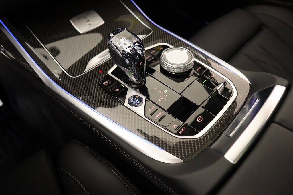 New 2026 BMW ALPINA XB7 image 9