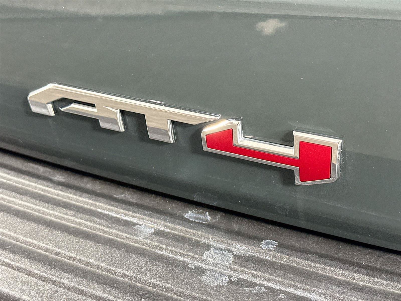 Used 2026 GMC Yukon AT4 AWD/4WD image 26