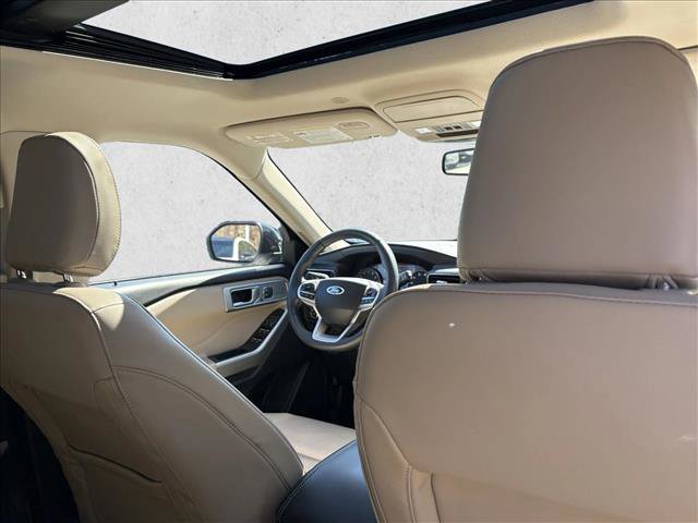 Used 2021 Ford Explorer Limited w/ Equipment Group 301A image 17