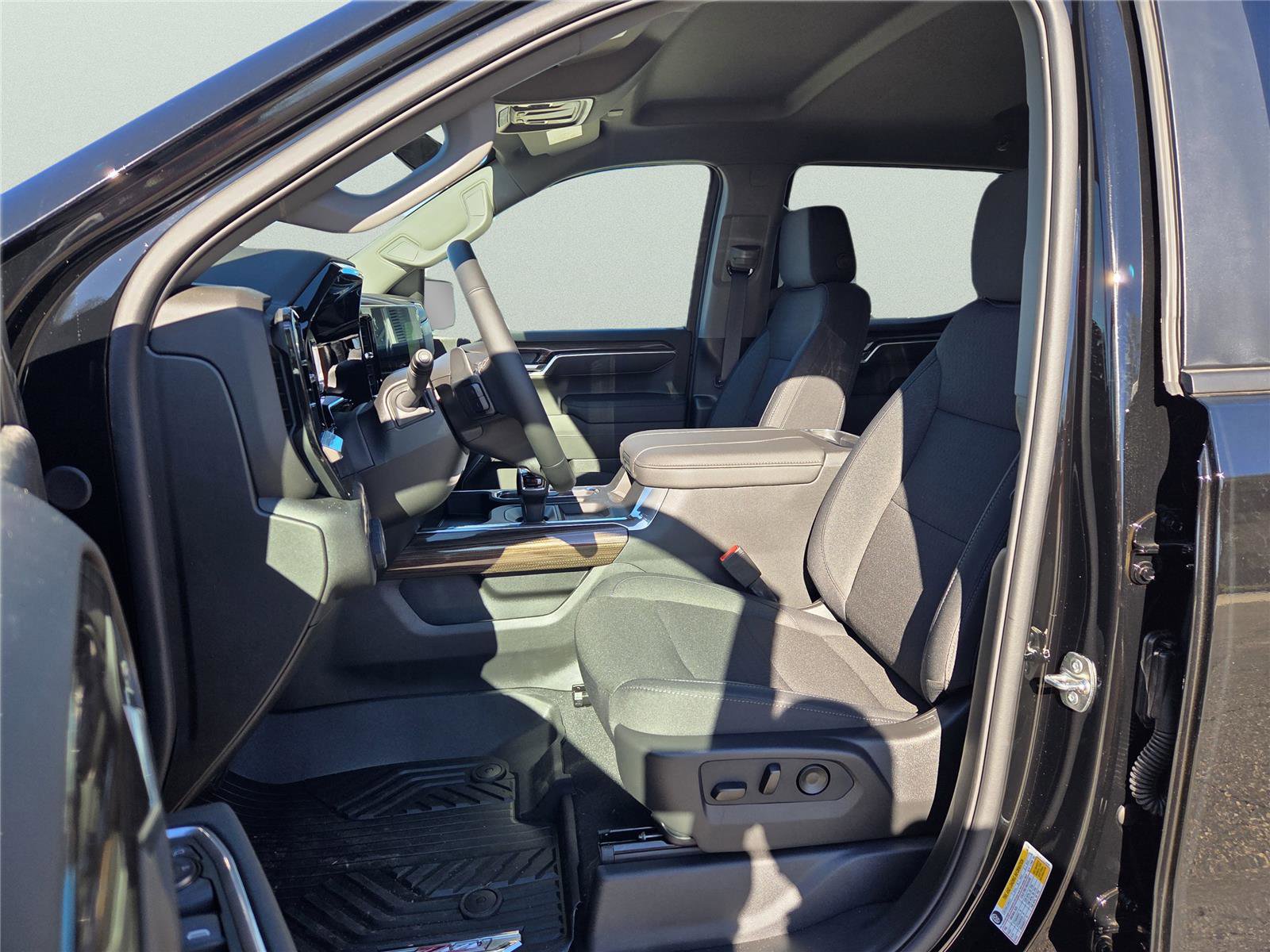 New 2026 Chevrolet Silverado 1500 LT image 14