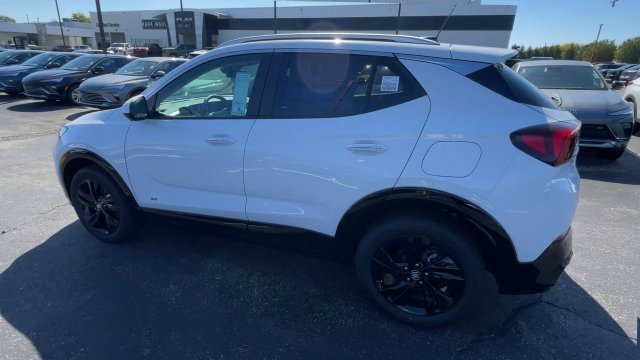 New 2026 Buick Encore GX Sport Touring w/ Advanced Technology Package AWD/4WD image 8