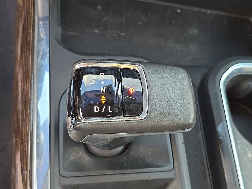 Used 2025 GMC Sierra 1500 Elevation w/ Preferred Package image 24