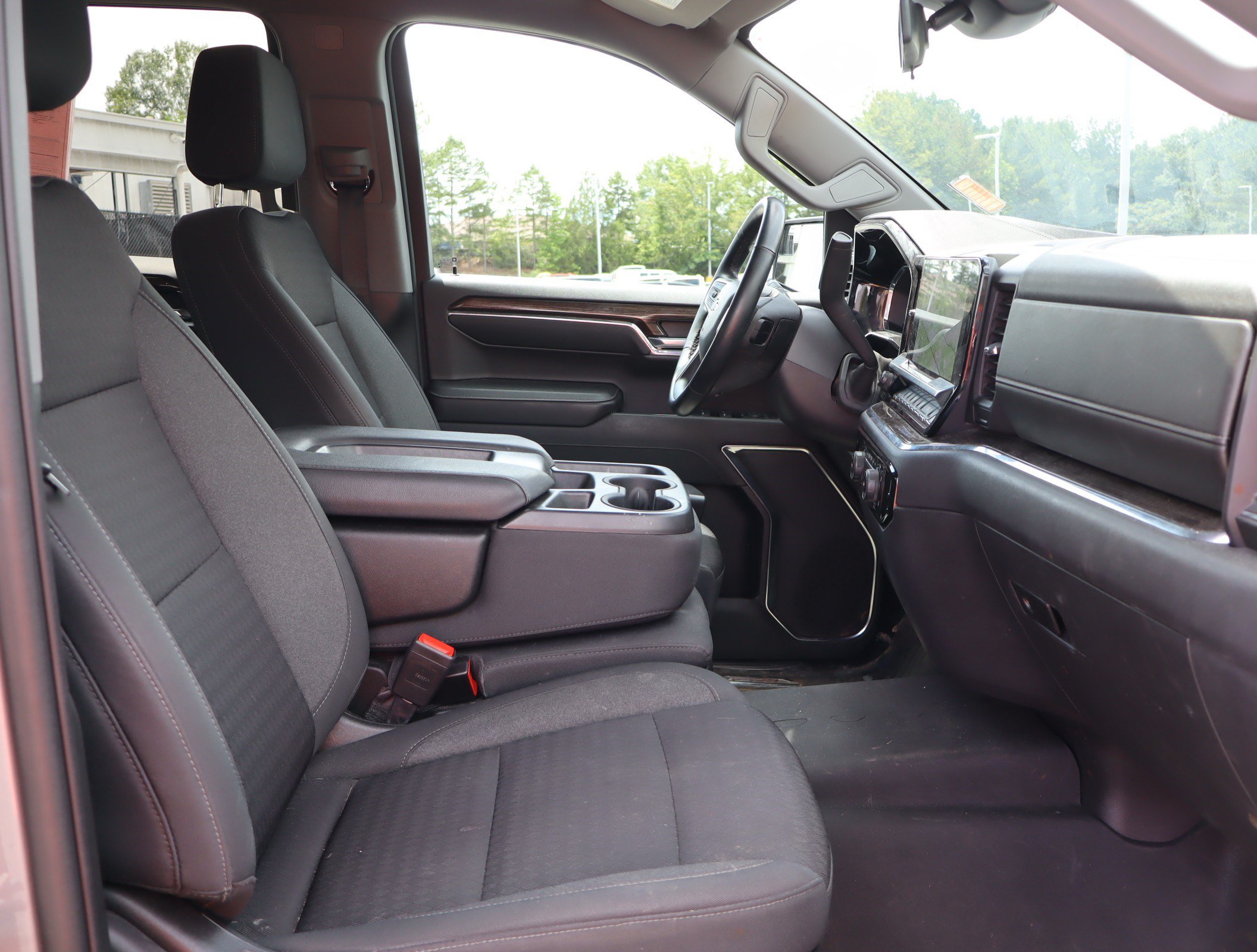Used 2023 Chevrolet Silverado 1500 LT Trail Boss w/ Protection Package AWD/4WD image 19