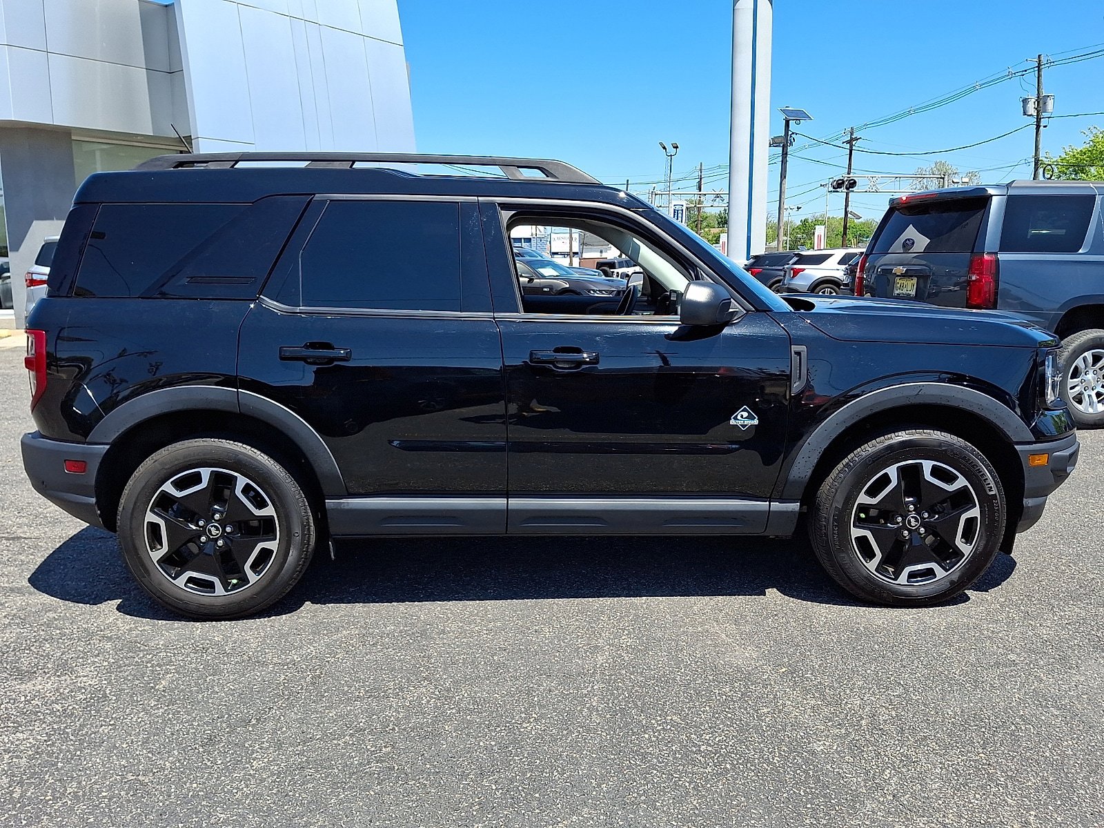 Certified 2023 Ford Bronco Sport Outer Banks AWD/4WD image 6