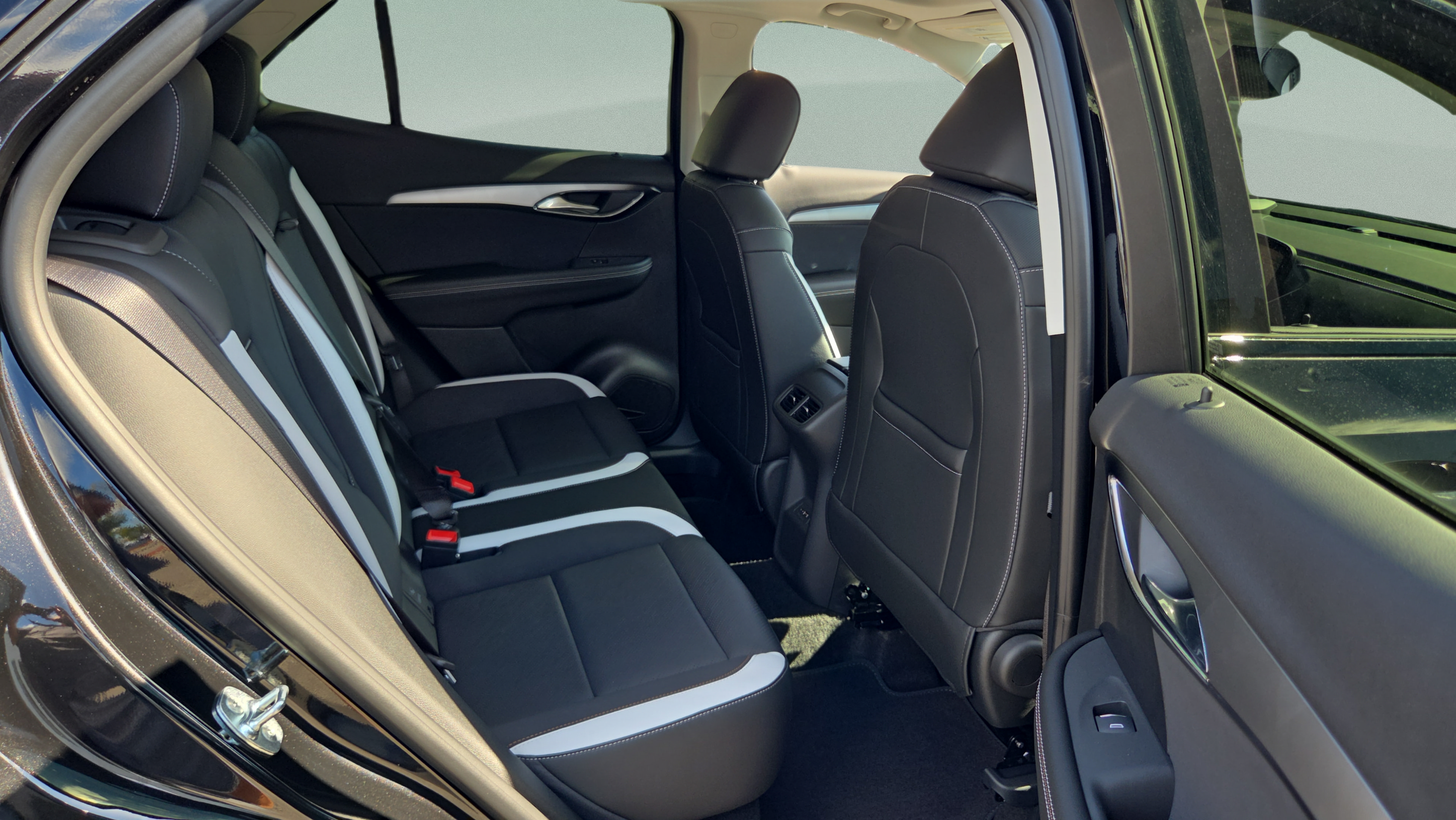 New 2026 Buick Envision Sport Touring AWD/4WD image 19