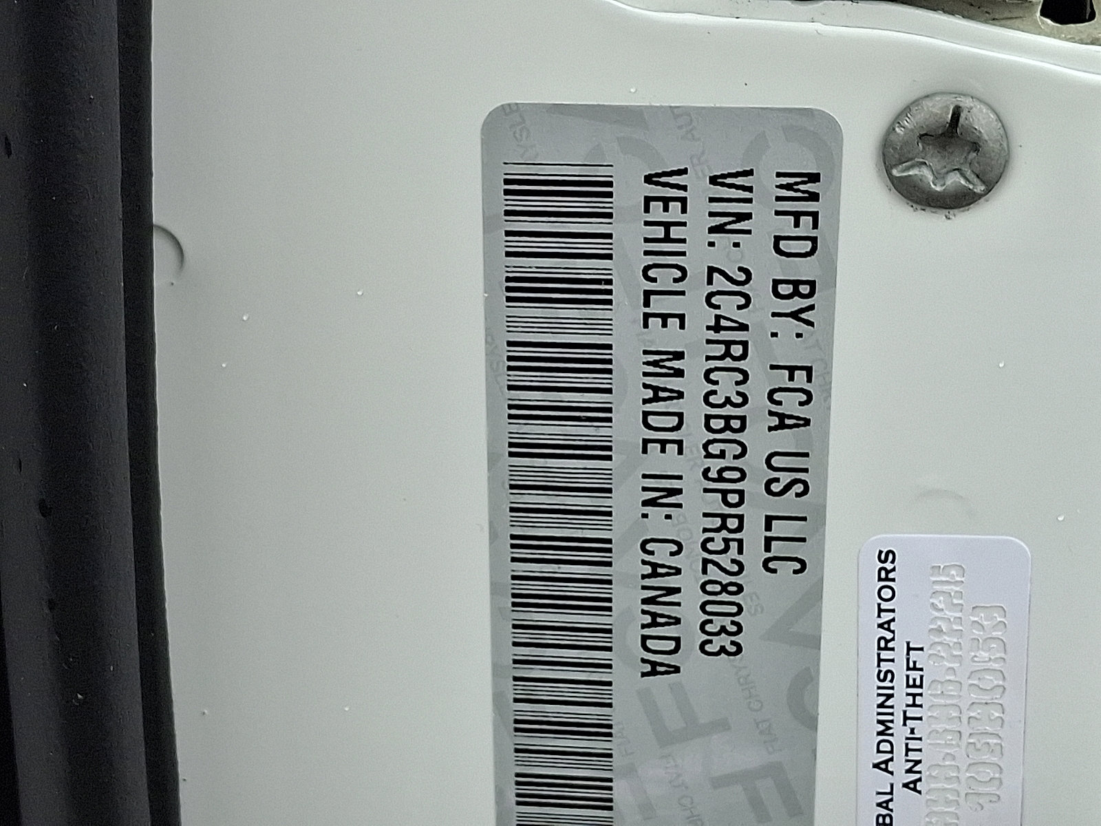 Certified 2023 Chrysler Pacifica Touring-L image 27