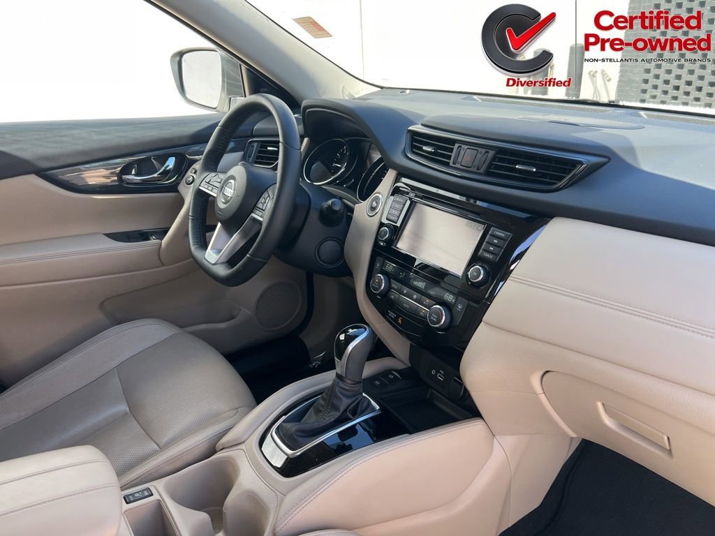 Used 2020 Nissan Rogue SL image 31