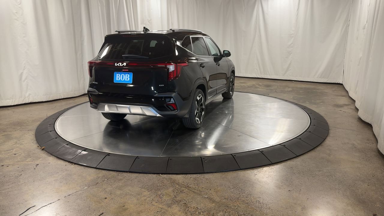 New 2026 Kia Seltos SX image 9