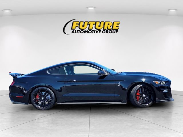 Certified 2021 Ford Mustang Shelby GT500 w/ Technology Package RWD image 3