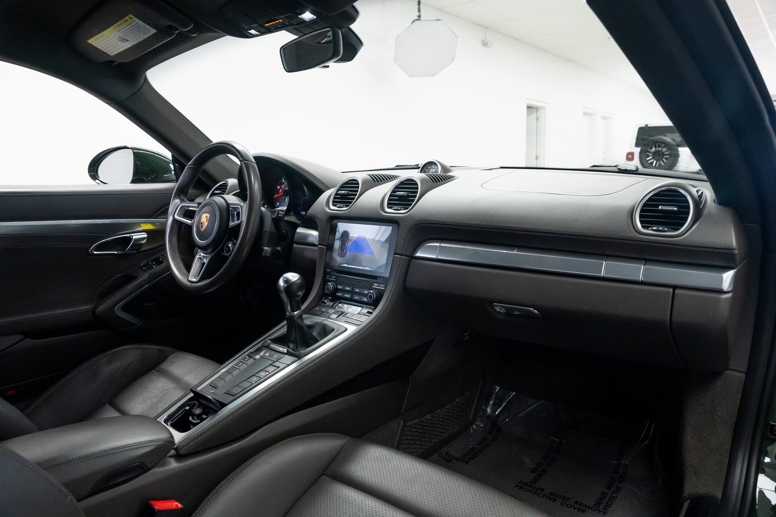 Used 2017 Porsche 718 Cayman S image 22