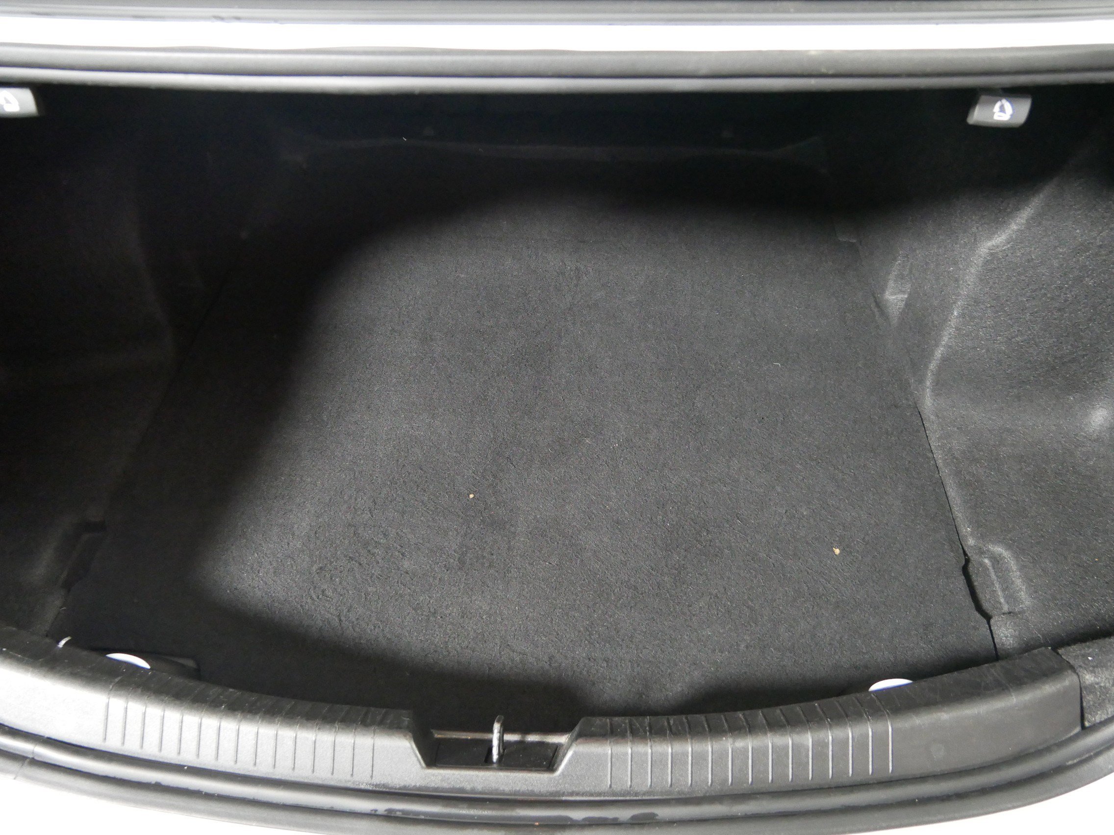 Used 2019 Chevrolet Malibu LT w/ Driver Confidence Package image 18