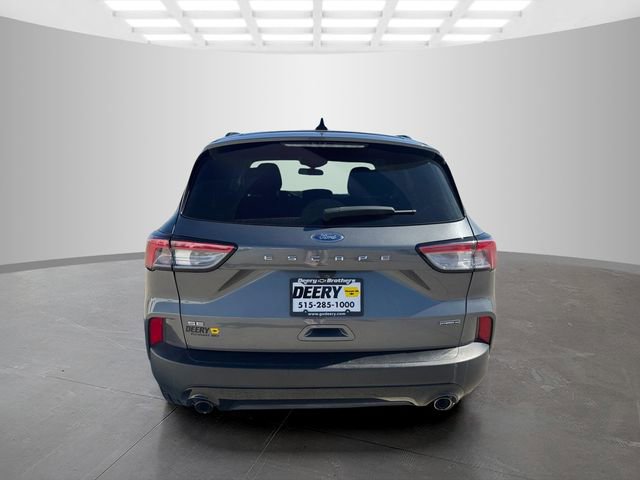 Used 2022 Ford Escape SE w/ SE Sport Appearance Package image 7