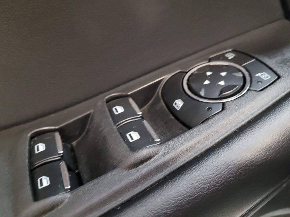 Used 2023 Ford Edge SEL image 27