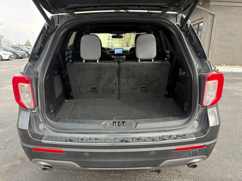 Used 2020 Ford Explorer Limited AWD/4WD image 25