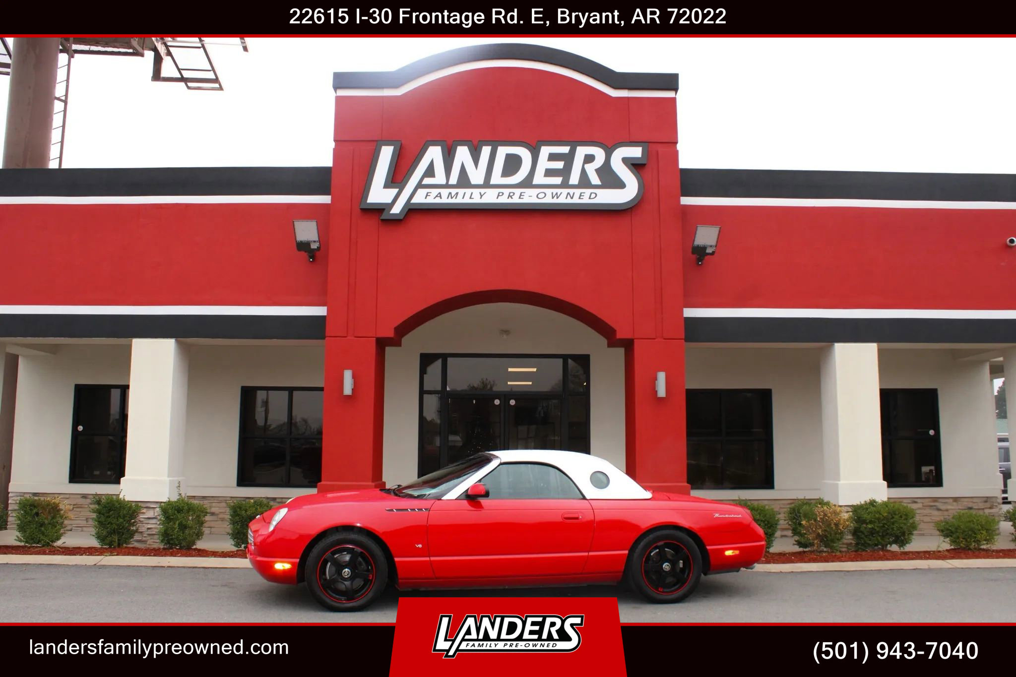 Used 2004 Ford Thunderbird image 1