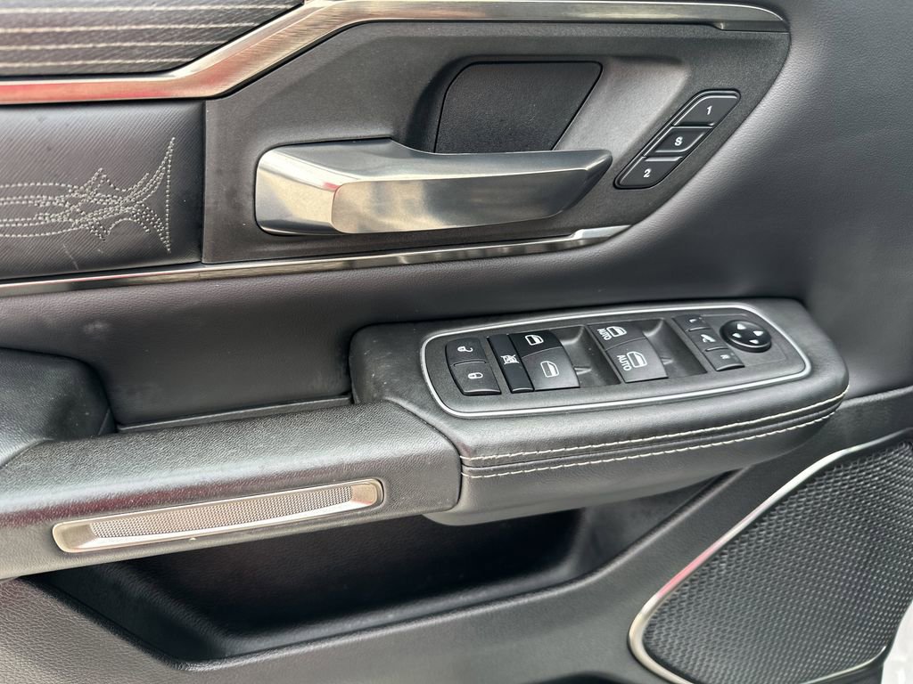 Used 2021 RAM 1500 Limited w/ Body Color Bumper Group image 11