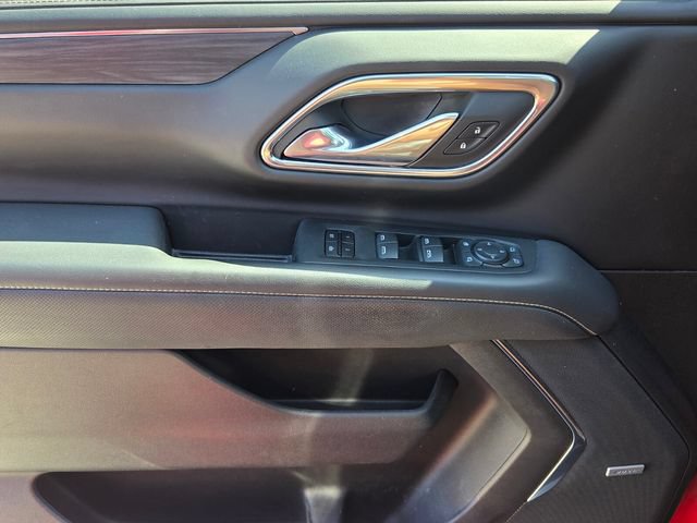 Used 2023 GMC Yukon SLT w/ SLT Premium Package AWD/4WD image 18