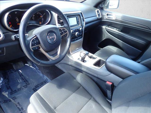 Used 2015 Jeep Grand Cherokee Laredo w/ Quick Order Package 23E AWD/4WD image 10