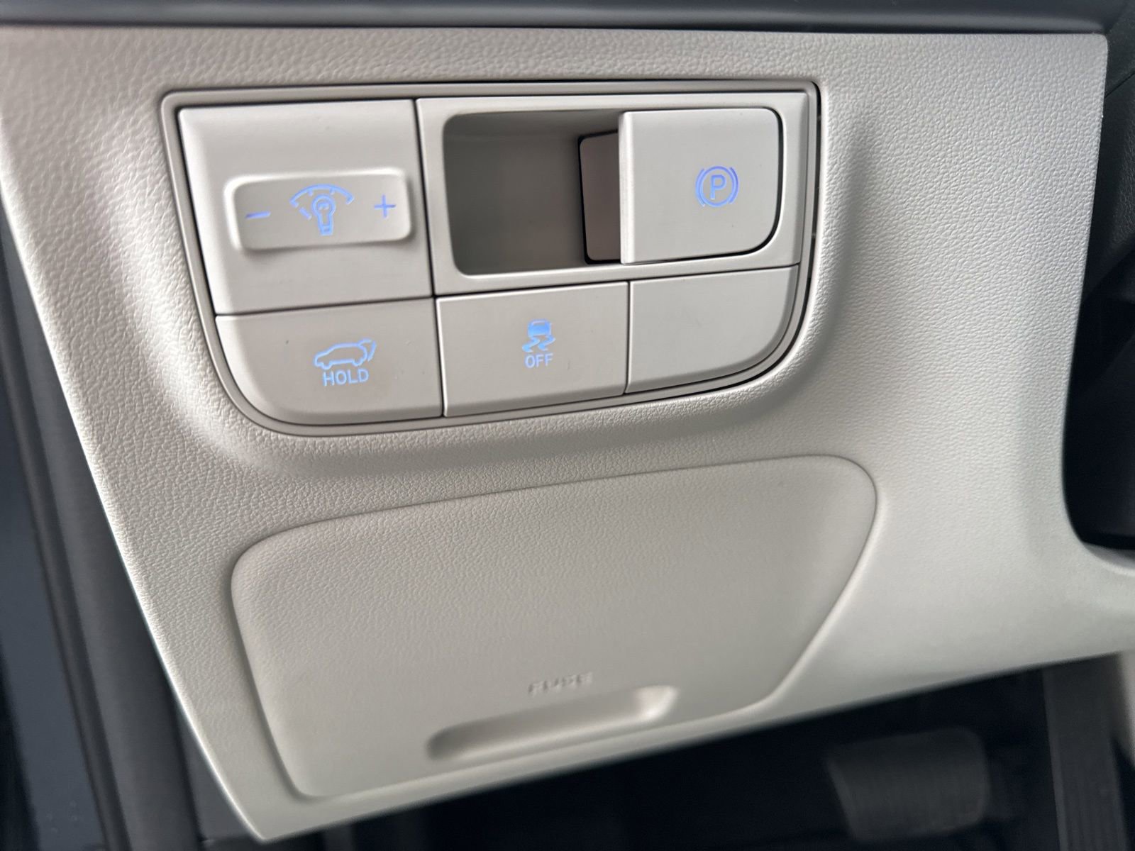 Used 2025 Hyundai Tucson Limited image 21