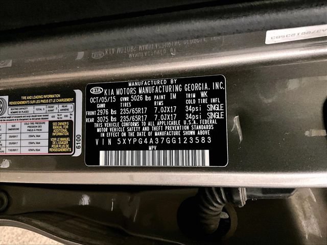 Used 2016 Kia Sorento FWD image 32