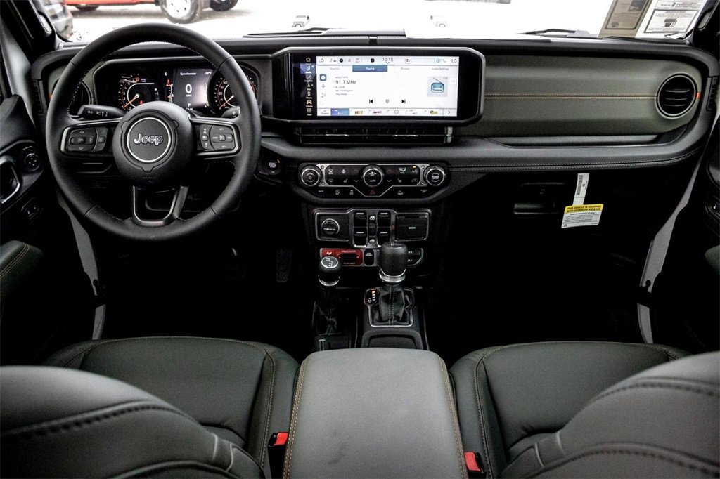 New 2025 Jeep Gladiator Mojave w/ Dual Top Group image 22