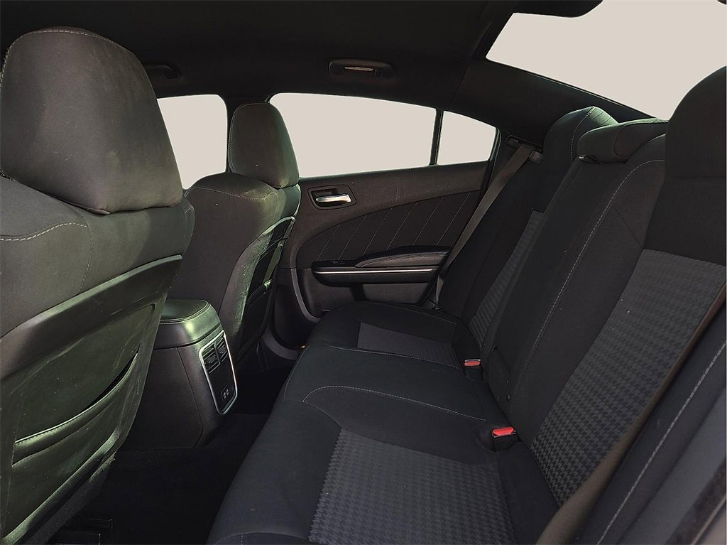 Used 2019 Dodge Charger R/T image 9
