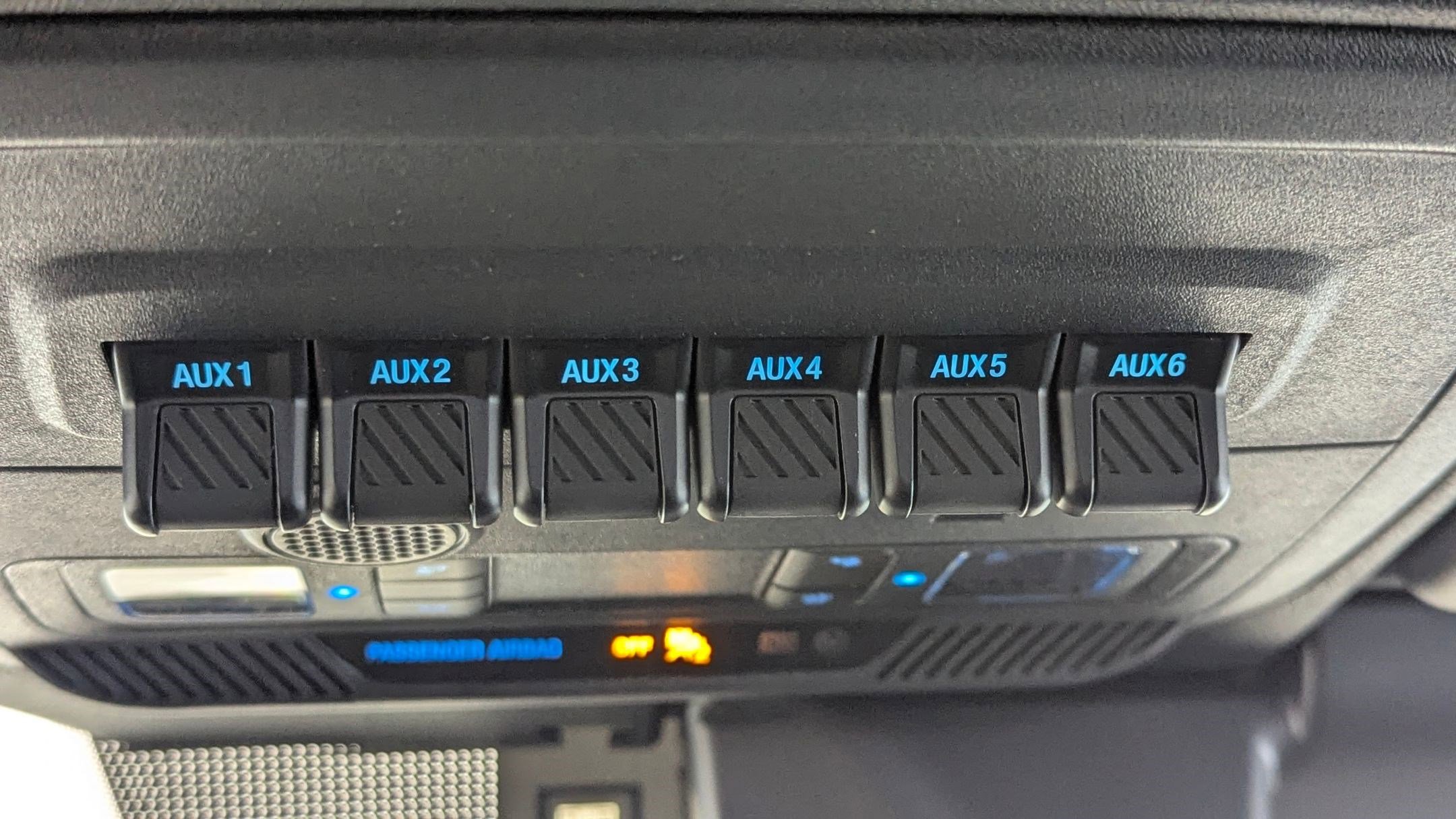 New 2025 Ford Bronco Badlands w/ Sasquatch Package image 24