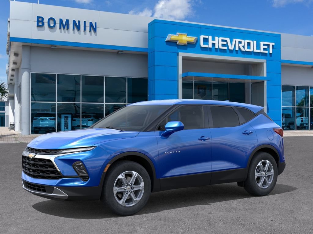 New 2026 Chevrolet Blazer LT FWD image 3