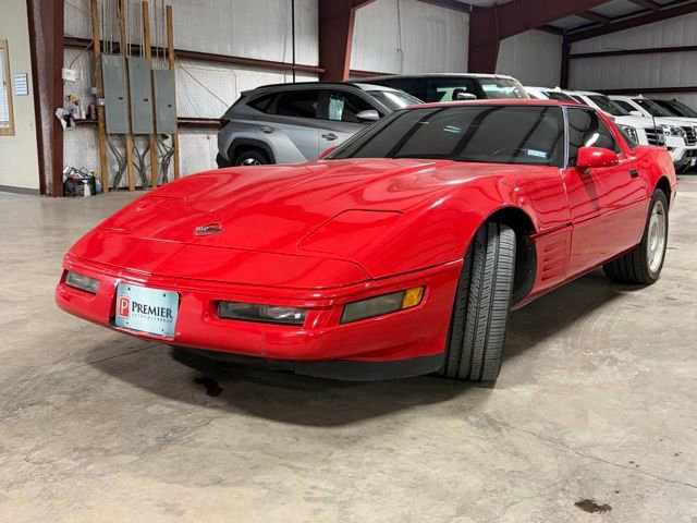 Used 1992 Chevrolet Corvette Coupe image 3