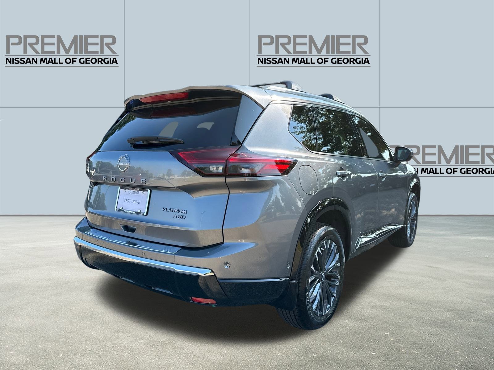 New 2026 Nissan Rogue Platinum w/ Platinum Premium Package image 5