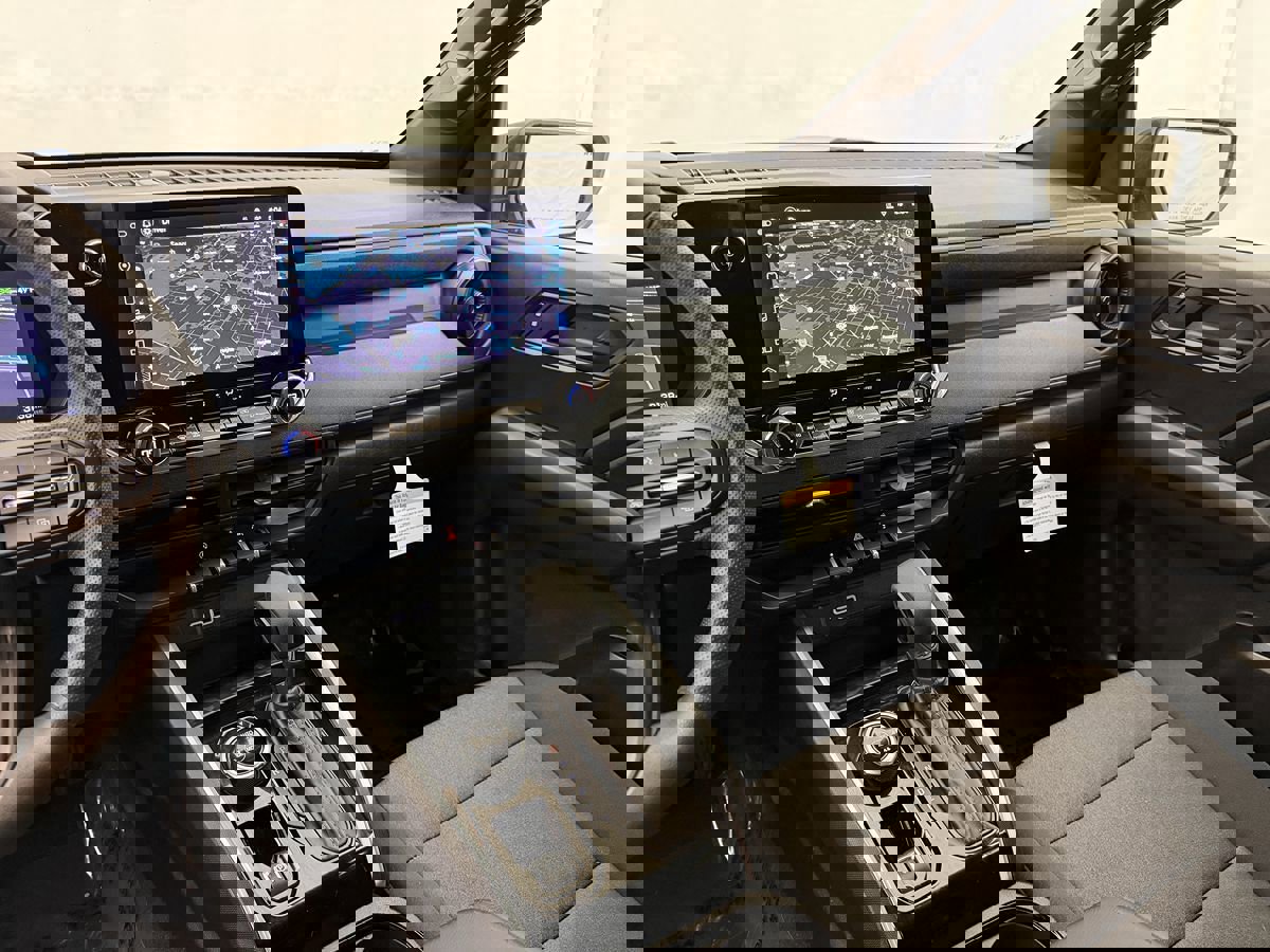 Used 2026 Chevrolet Colorado Trail Boss image 19