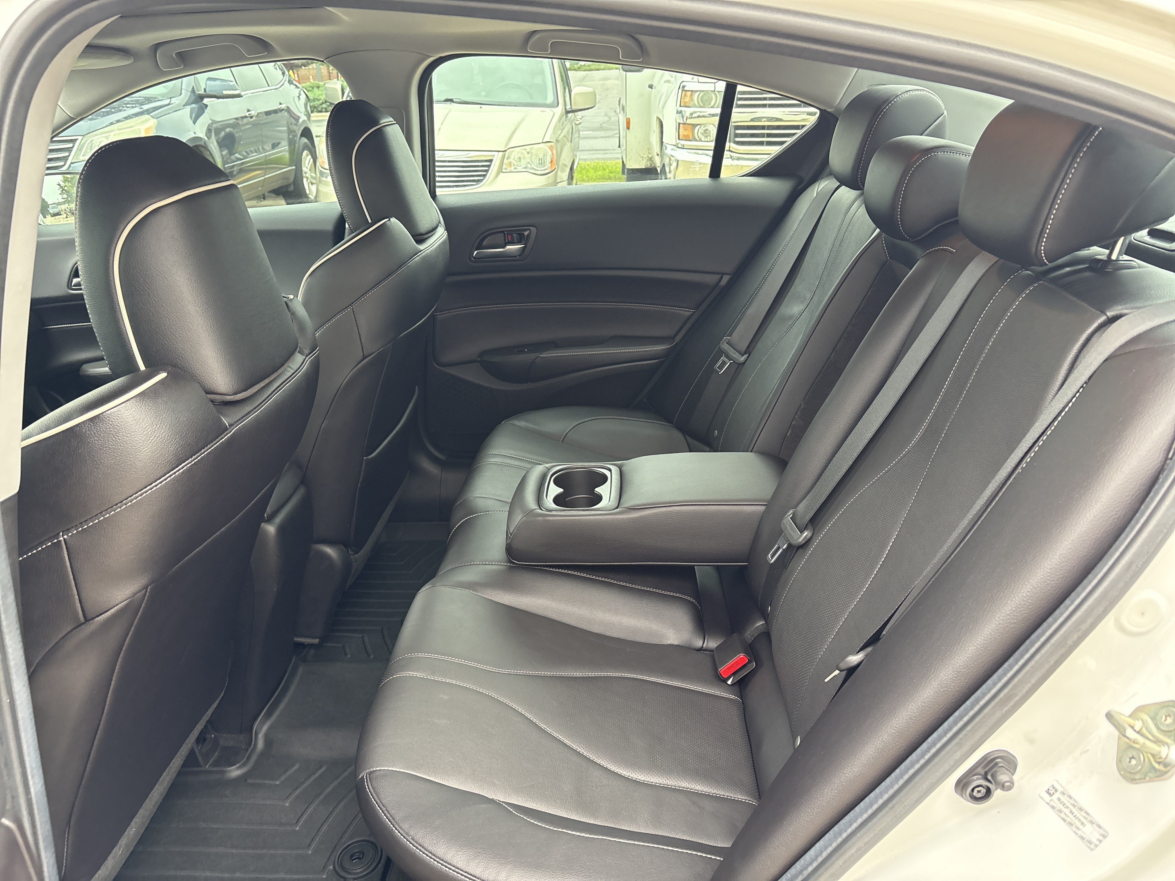 Used 2019 Acura ILX FWD image 13