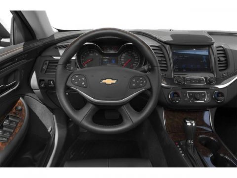 Used 2015 Chevrolet Impala LT w/ Convenience Package image 10