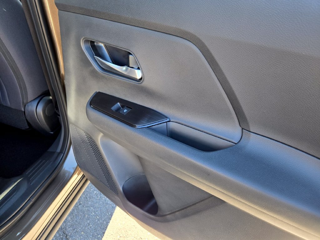 New 2027 Nissan Kicks SV w/ SV Premium Package FWD image 21