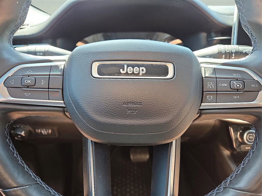 Used 2022 Jeep Compass Latitude w/ Sun and Sound Group image 31