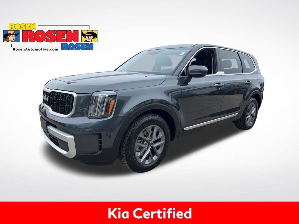 Certified 2024 Kia Telluride LX image 1